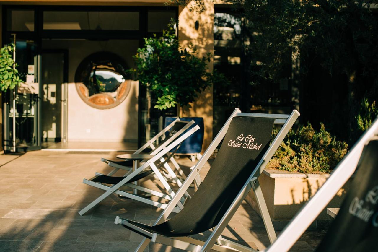 Les Gites Du Clos Saint Michel & Spa มาโลแซน ภายนอก รูปภาพ