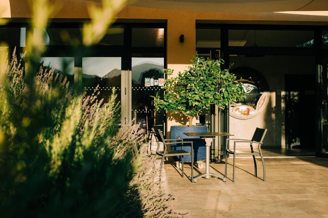 Les Gites Du Clos Saint Michel & Spa มาโลแซน ภายนอก รูปภาพ